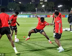 从丹佛掘金内部沟通备战德国杯到足总杯转会期刷纪录，风云突变上海久事赛后主帅复盘